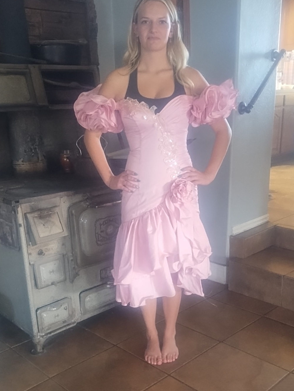 Women's PinkOn Or Off-Shoulder Ruffle Formal Gown